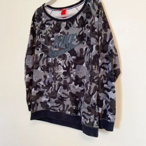 NIKE Black & Gray CAMO SWEATSHIRT Nike Swoosh LOGO